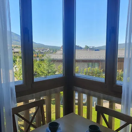 Pirin Golf Guest アパート