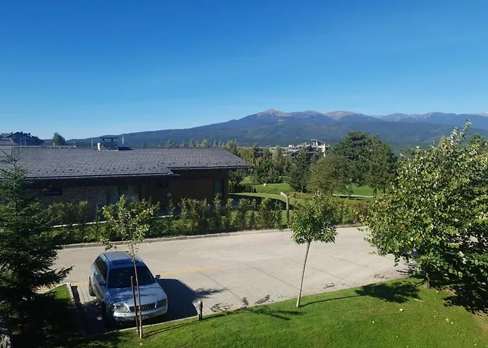 Pirin Golf Guest Апартаменты Разлог